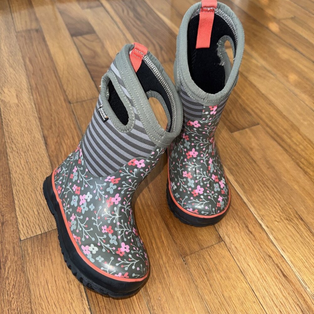 Bogs Neoclassic Infants Grey Pink Flowers Infants Size US 8 EURO 24
